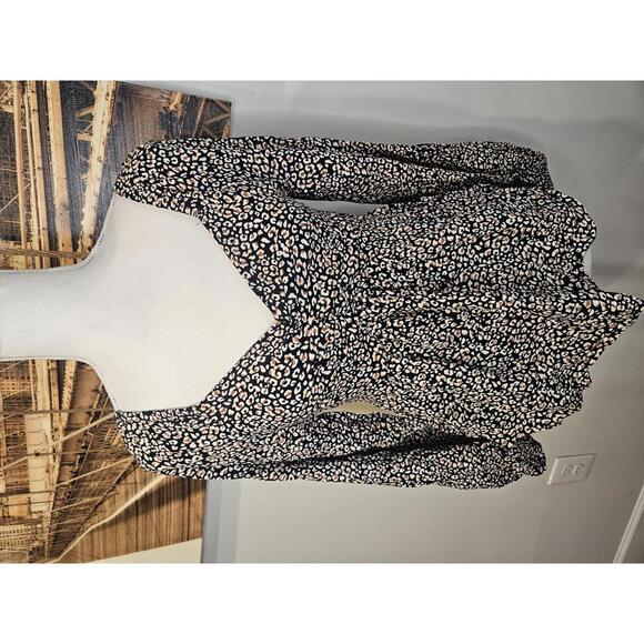 Nwot Japna 100% Rayon Leopard Print Peplum Top - Size S - Picture 1 of 4